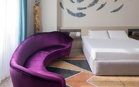 Atelier Ines Arts & Suites